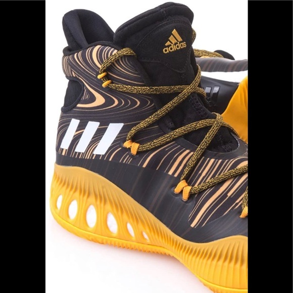 NEW💫Adidas Men’s Crazy Explosive Basketball Shoes - Picture 4 of 17